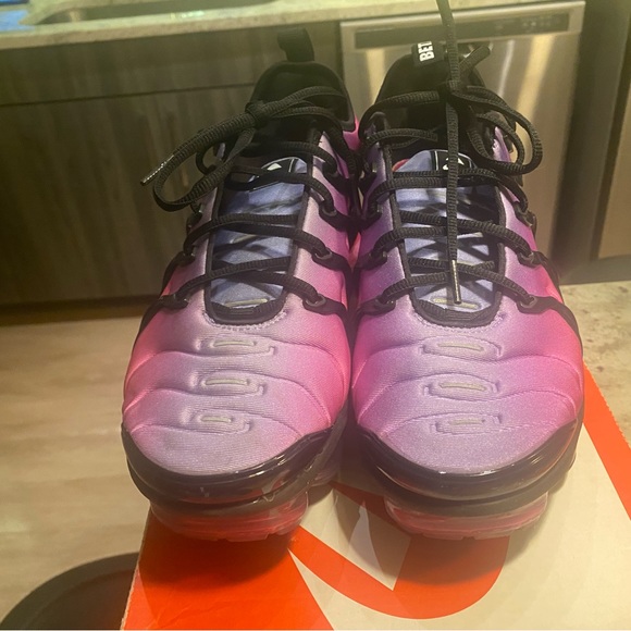 Vapor Max - Picture 4 of 5